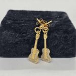 Petites boucles d'oreille Guitare – Image 4