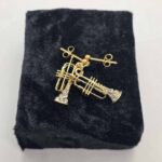 Petites boucles d'oreille Trompette – Image 4